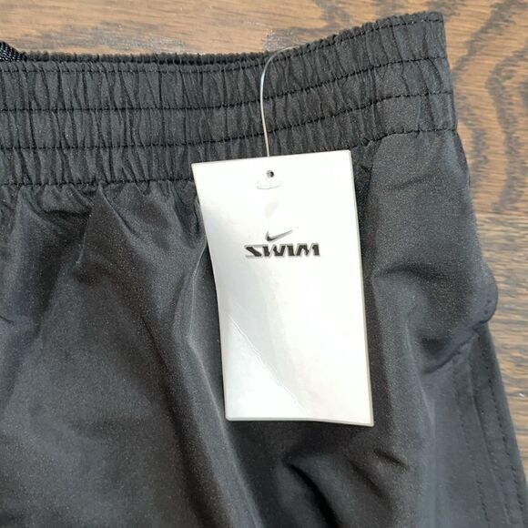 New Black fully lined Nike Swim beach trunks vacation travel pocket pool shorts - Picture 2 of 4